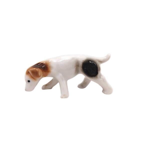 Vntg Beagle Hunting Hound Dog 3" Ceramic Figure Brown White Spots Japan Collect - Picture 1 of 15